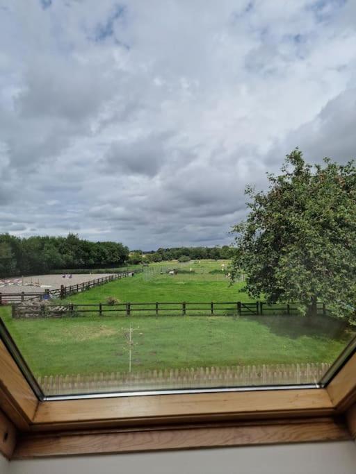 The Hay Barn Villa Boston Bagian luar foto